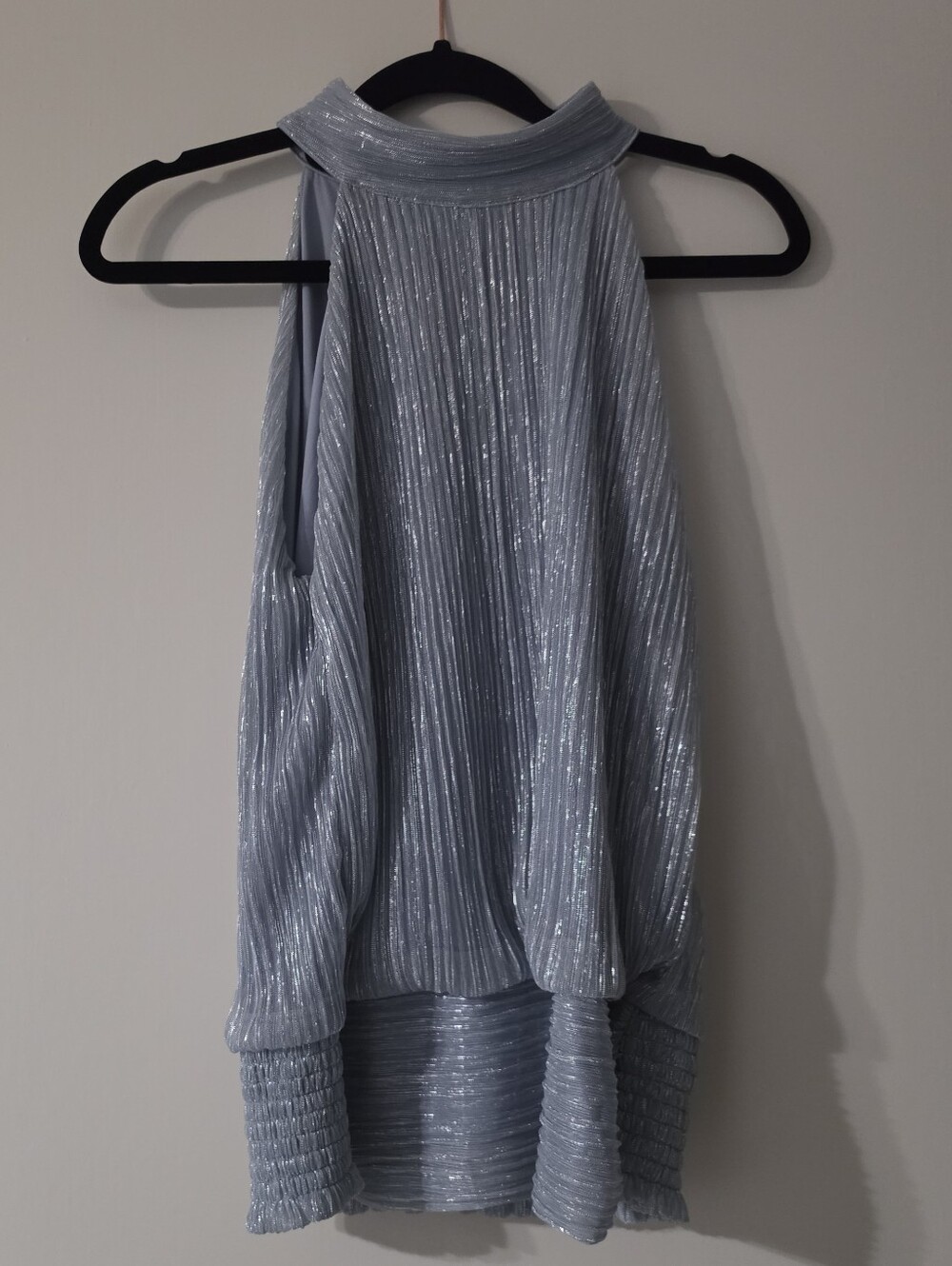 White House Black Market WHBM Silver Metallic Pleated Mock Neck Halter Top